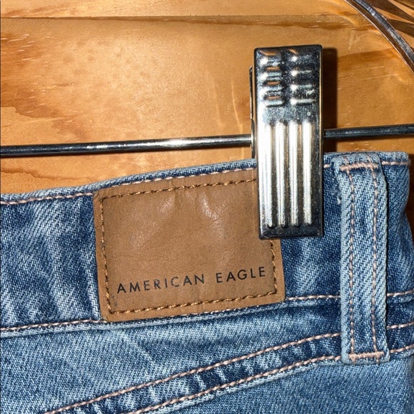 American Eagle Outfitters Women’s High-Rise Blue Flare Jeans Size 4 - Picture 4 of 8